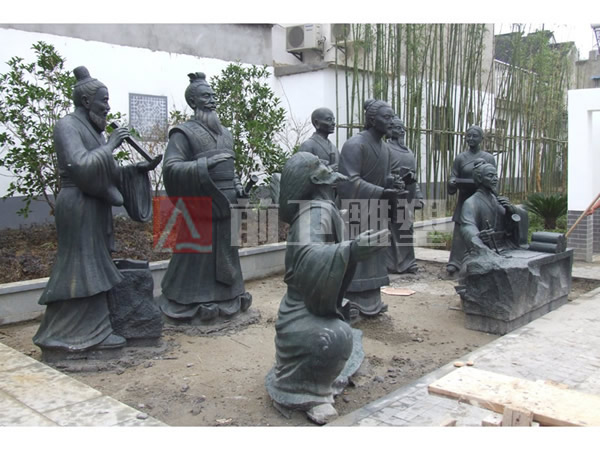 苏州留园小学人物雕塑群